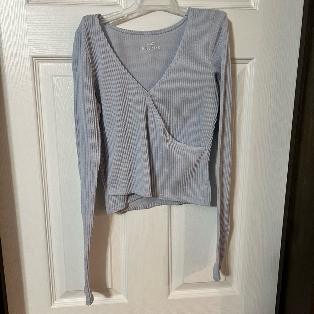 Hollister Gray Blue Wrap Crop Blouse